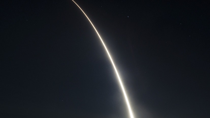 США запустили межконтинентальную баллистическую ракету Minuteman III