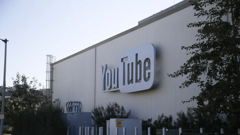 YouTube заблокировал канал Полины Гагариной