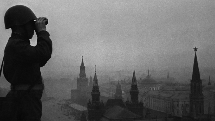 «Агентов врага расстреливать на месте»: как осадное положение в Москве подготовило столицу к обороне